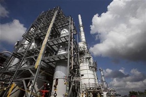 China Tells Rich Nations To Cut Emissions By 40 Percent thumbnail