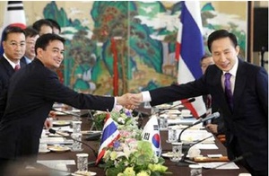 ASEAN pushes resumed Korean security talks; Outcries against NKorean actions thumbnail