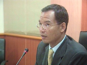 800 billion loan debate begins in Parliament thumbnail