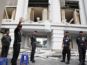 ASEAN foreign ministers condemn bombings in Jakarta thumbnail