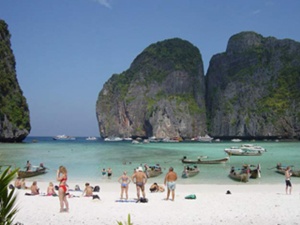 Tourism operators say business worsens this year thumbnail
