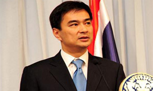 PM vows not to let politics block economic recovery thumbnail